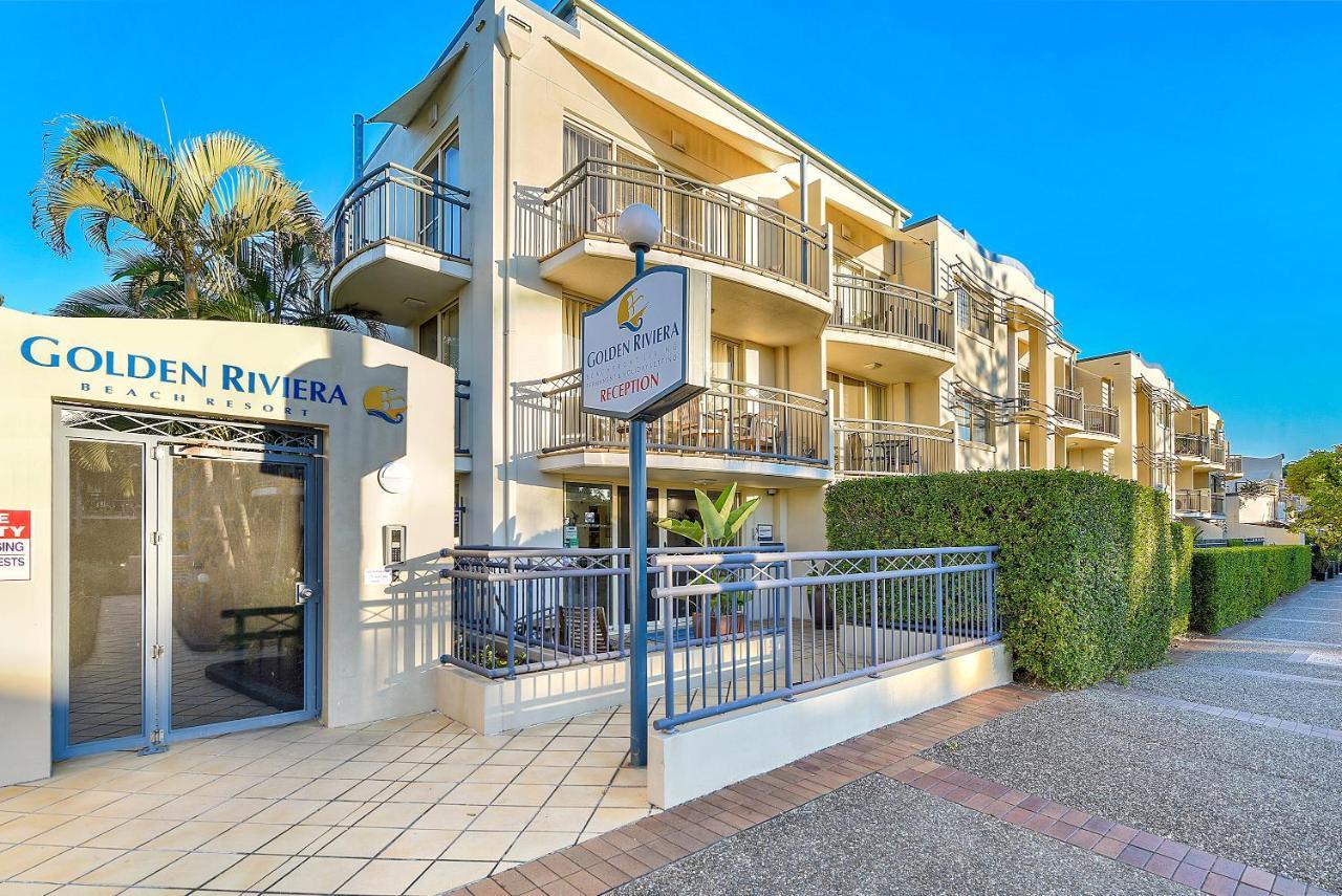 Golden Riviera Absolute Beachfront Resort Guldkusten Exteriör bild